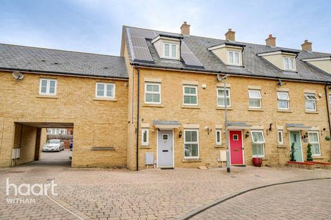 3 bedroom townhouse for sale, Randall Close, Witham