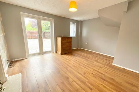 2 bedroom end of terrace house for sale, Flowerscroft, Nantwich, CW5