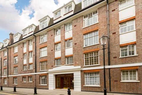 Studio for sale, Chelsea Manor Street, Chelsea, London, SW3