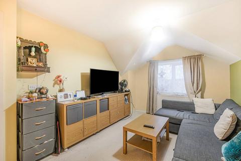 Park Road, Colliers Wood, London, SW19