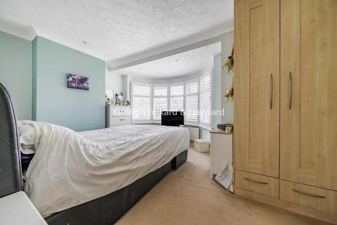 12 Barham Close, Chislehurst, BR7 6JA