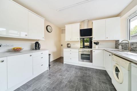 2 bedroom detached bungalow for sale, Rydal Drive, Tunbridge Wells