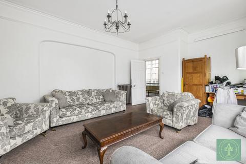 5 bedroom semi-detached house for sale, Elm Park Road, N21