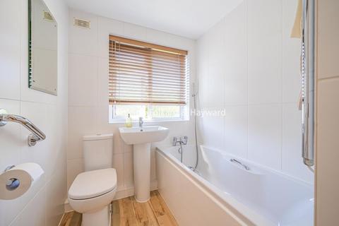 59 Walden Avenue, Chislehurst, BR7 6EL