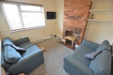 4 bedroom terraced house for sale, Donnington Gardens, University Area