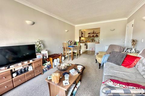 1 bedroom apartment for sale, Shingle Bank Drive, Milford on Sea, Lymington, Hampshire, SO41