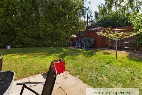 3 bedroom end of terrace house for sale, Rooks Close, Welwyn Garden City, AL8