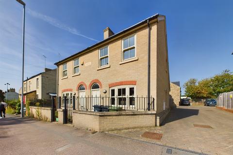 1 bedroom semi-detached house for sale, High Street, Cherry Hinton, Cambridge, Cambridgeshire