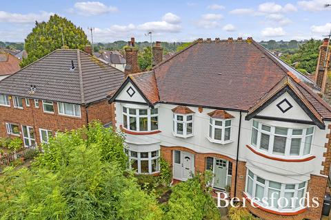 3 bedroom semi-detached house for sale, Broomfield Road, Chelmsford, CM1