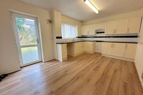 9 Lavender Close, Pendeford, Wolverhampton, WV9 5SB