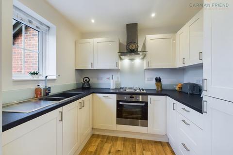 2 bedroom end of terrace house for sale, Mcfarlane Close, Upton, CH2