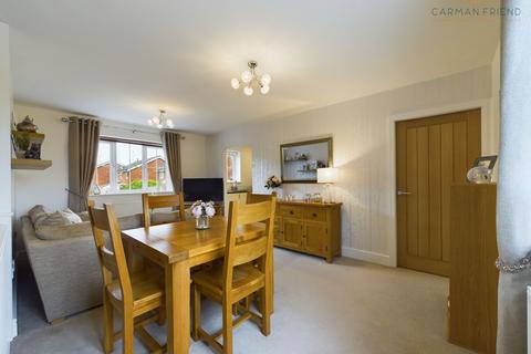 2 bedroom end of terrace house for sale, Mcfarlane Close, Upton, CH2