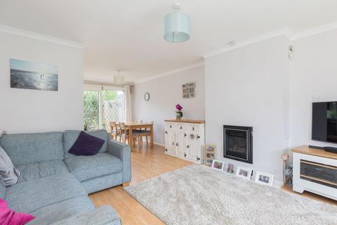 3 bedroom semi-detached house for sale, Spinney Close, Crawley RH10