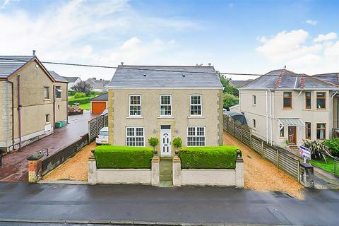 4 bedroom detached house for sale, Bryntirion Road, Pontlliw, Swansea