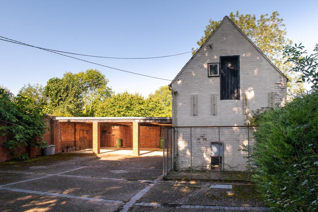 Detached Coach House
