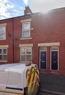 2 bedroom terraced house to rent, Jones Street, Salford M6