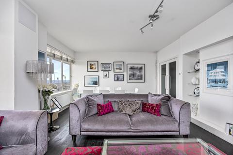 3 bedroom apartment for sale, Kings Road, Brighton