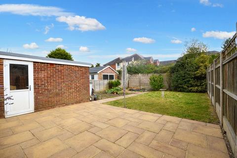 1 Weymouth Close, Folkestone, CT19 4LR
