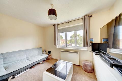 1 bedroom flat for sale, St. Philips Drive, Evesham, WR11