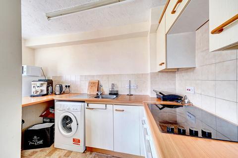 1 bedroom flat for sale, St. Philips Drive, Evesham, WR11