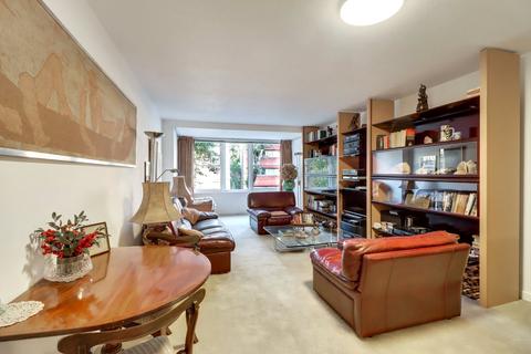 2 bedroom apartment for sale, Gloucester Avenue, Primrose Hill