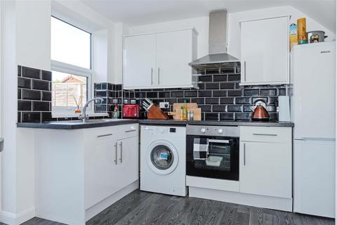 30 Bramble Lane, Worthing, BN13 3JB