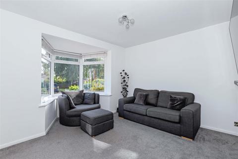 30 Bramble Lane, Worthing, BN13 3JB