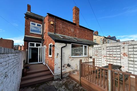 3 bedroom end of terrace house for sale, Charles Avenue, Whitley Bay, Tyne & Wear, NE26 1AG