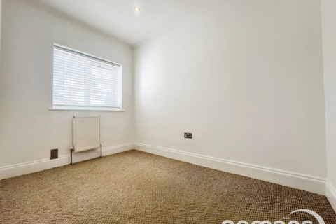 13 High Drive, Basingstoke, RG22 6JT