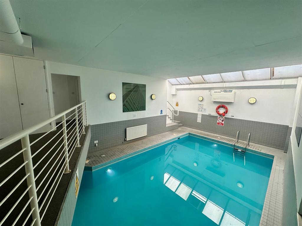 Pool, Park South, Eden Harper SW11