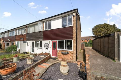 5 Madden Close, Swanscombe, DA10 0DH