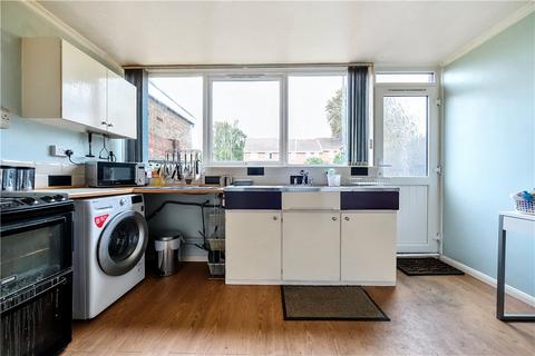 5 Madden Close, Swanscombe, DA10 0DH