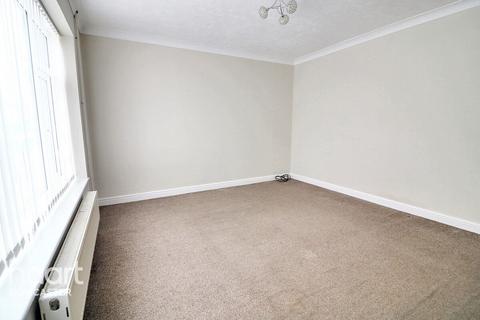 3 bedroom terraced house for sale, Abbey Road, Dunscroft, Doncaster