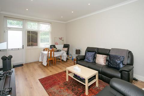 14, Fitzroy House Dwight Road, Watford, WD18 9AA