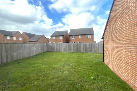 4 bedroom detached house to rent, Tyneham Way, Preston PR4