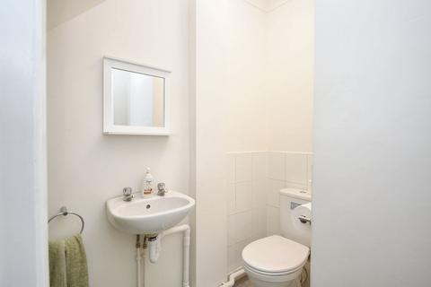 19 Somerset Road, Folkestone, CT19 4NP