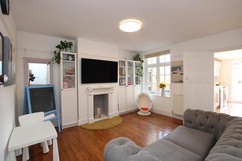 22 Broad Street, Ely, CB7 4AH