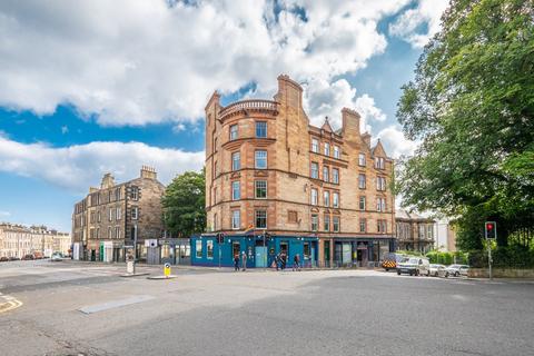 2 bedroom flat for sale, 1/2 Abbey Mount, Abbeyhill, Edinburgh, EH8