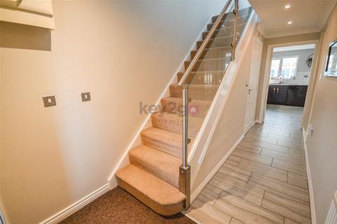 4 bedroom semi-detached house for sale, Deepwell Mews, Halfway, Sheffield, S20