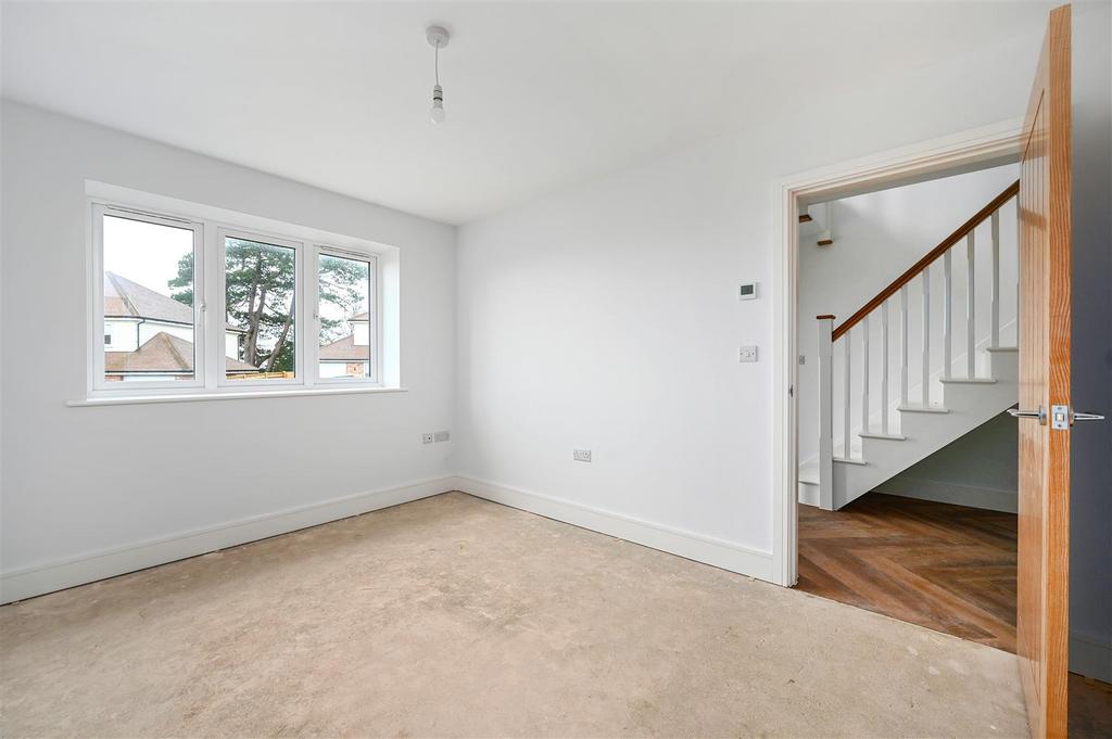 OAKLANDS PLACE - HOLLINGTON PARK ROAD - HOUSES 5 &