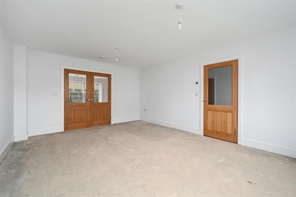 OAKLANDS PLACE - HOLLINGTON PARK ROAD - HOUSES 5 &