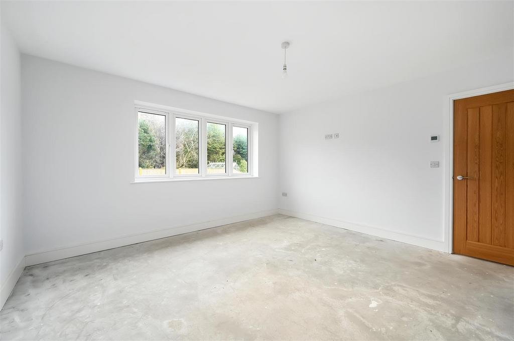 OAKLANDS PLACE - HOLLINGTON PARK ROAD - HOUSES 5 &