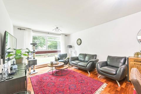 2 bedroom flat for sale, Imperial Court, North Finchley, London, N20