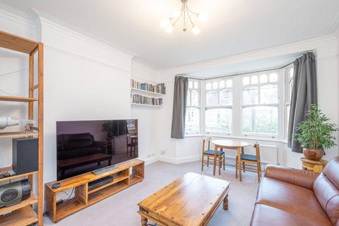 2 bedroom flat for sale, Falkland Avenue, Finchley Central, London, N3