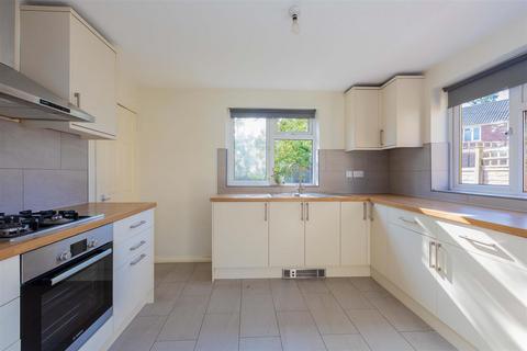 2 bedroom semi-detached house for sale, Wilson Avenue, Henley-On-Thames RG9