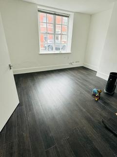 Studio to rent, Bewsey Street, Warrington WA2