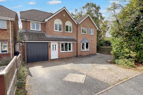 5 bedroom detached house for sale, Swan Way, Coalville, LE67