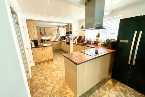 4 bedroom detached house for sale, Ennerdale Road, Crewe, CW2