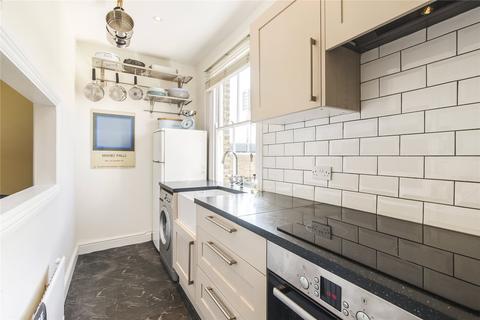 2 bedroom terraced house for sale, Battersea High Street, London, SW11