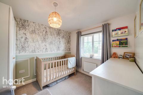 19 Clare Drive, Silver End, Witham, CM8 3GE